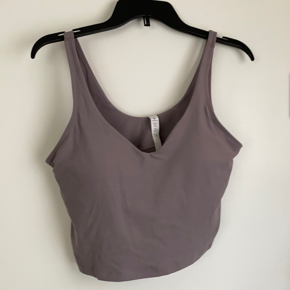 Lululemon crop top